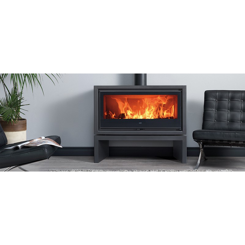 PANORAMIC + STOVE BENCH